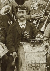 Jean-Pierre Octrue dit Varé, membre de la fanfare L'Avenir de Quintenas en 1895 (Collection Sylvette David)