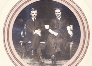 Paul Grenouillat et son épouse Joséphine Balay peu après la guerre (Collection Paulette Ducol)