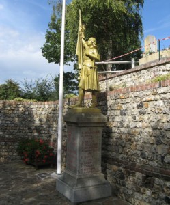 Jeanne d'Arc, Pennedepie, Calvados - Image Wikipedia Commons - ArséniureDeGallium - 11 September 2010